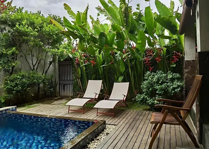 Holiday home Bob's Hideaway -